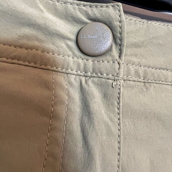 L.L. Bean Women's Water-Repellent Comfort Shorts, Mid-Rise Costal Dune Size 6 - Picture 5 of 9